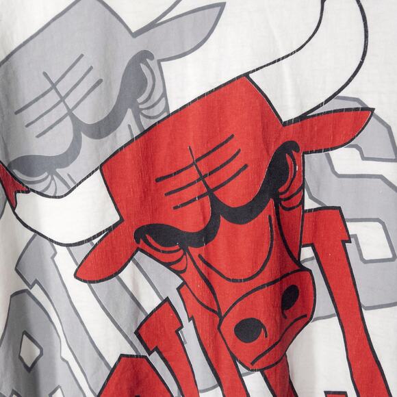 Vintage Chicago Bulls Tank Top 90s Streetwear Bulls Merch Red Apex One USA Sz L - Picture 3 of 8